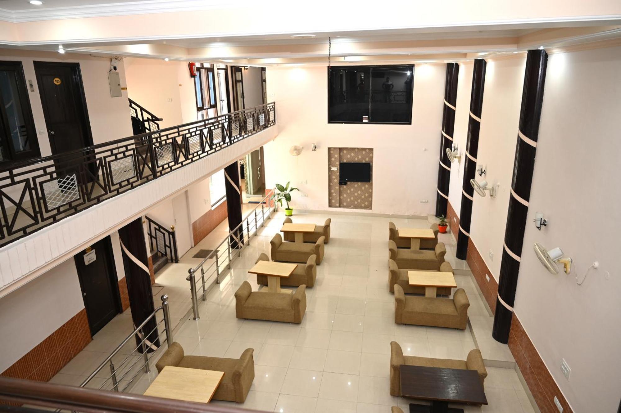 Hotel Prasanna Inn Ришикеш Экстерьер фото