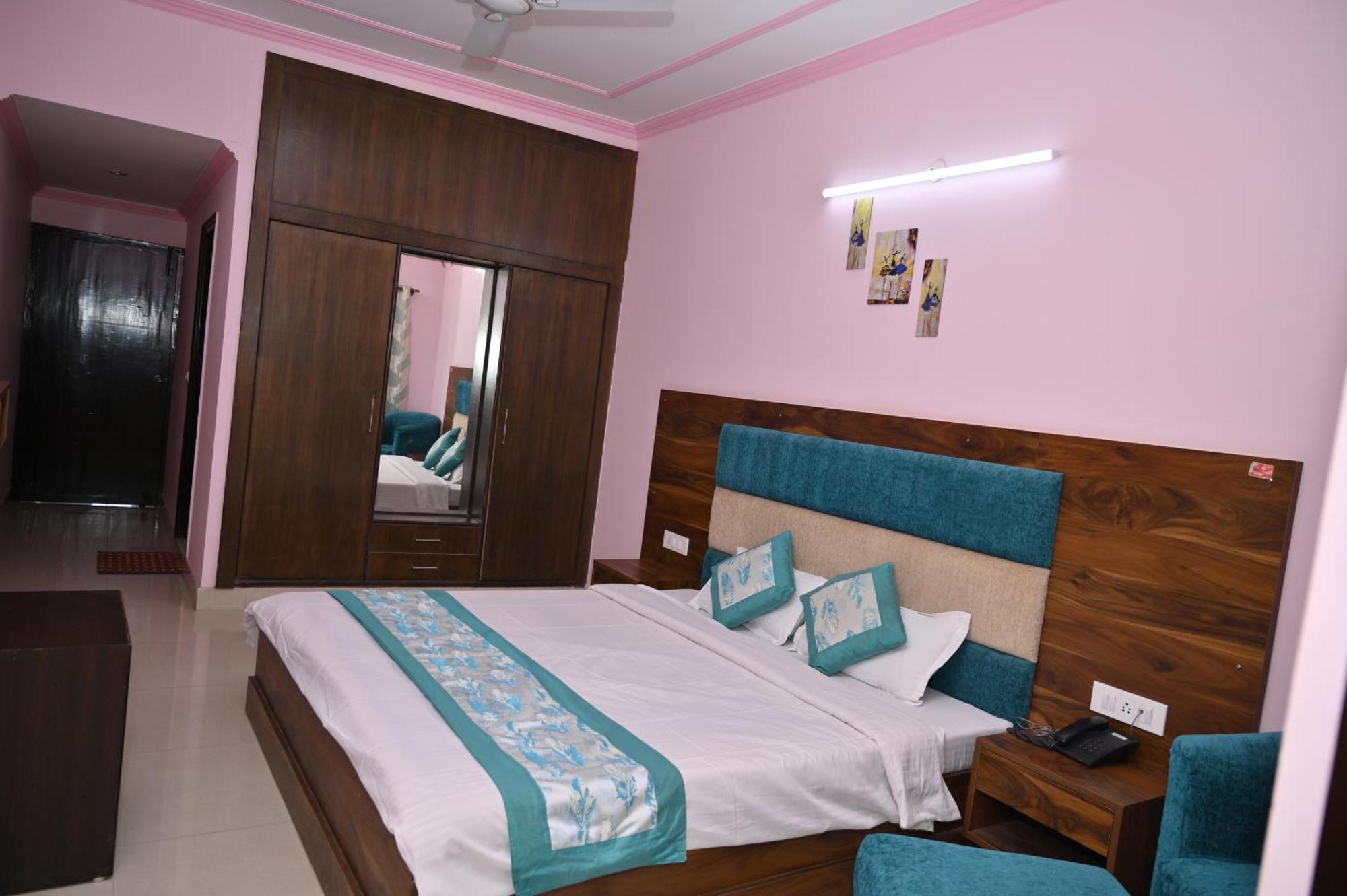 Hotel Prasanna Inn Ришикеш Экстерьер фото